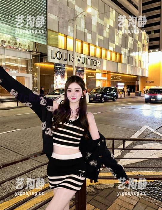 试试登录17c吃瓜，搞不好会不小心点到亮点哦！