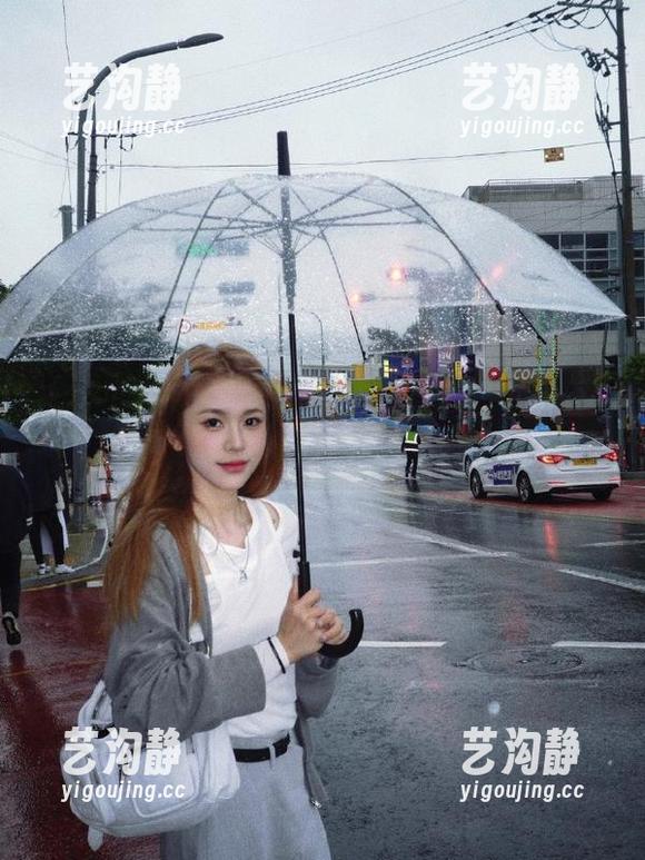 奇奇怪怪的事情在网页上……17c吃瓜究竟藏着啥？