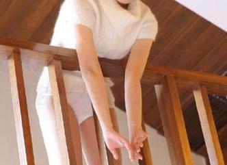 “17c吃瓜”网址，看了一会儿，莫名感觉自己成了街坊邻居。
