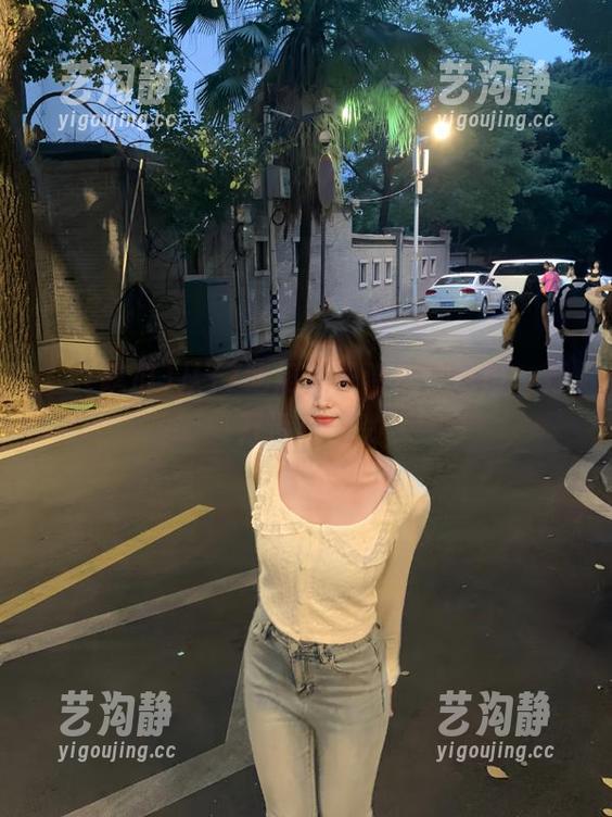 17吃瓜 从17吃瓜官网溜进传送门,万万没想到...