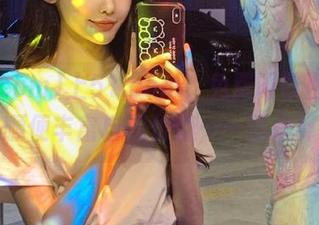 上51.com，免费吸收百家八卦，顺便丰富自我价值……还是算了。