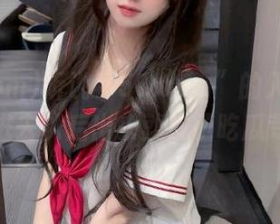 听说“51.com”的入口很特别，进去以后出来就成了吃瓜专家？