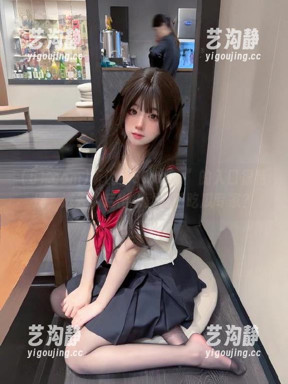 听说“51.com”的入口很特别，进去以后出来就成了吃瓜专家？