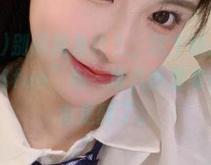 别问我为什么，这个链接会把我拖到“51fun”和一堆八卦里卷着转，我也是醉了。