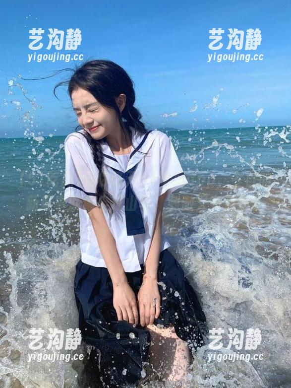 51吃瓜 当你打开51吃瓜app,今日的新鲜事就像坐过山车,刺激又有点晕?