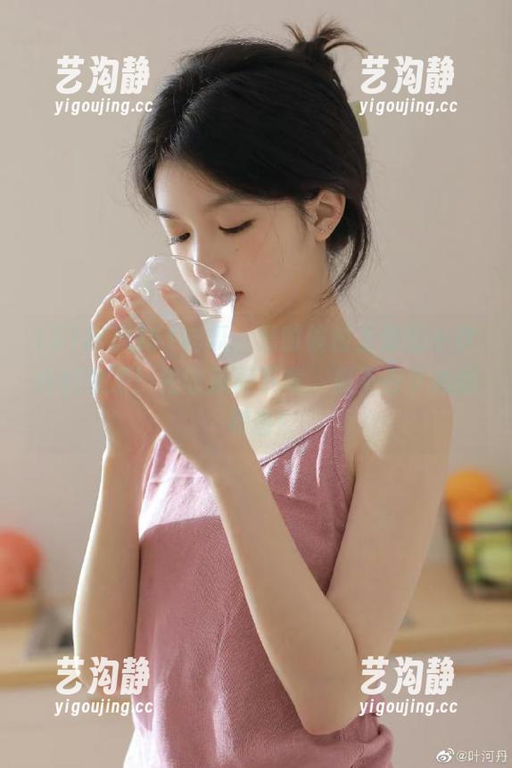 51吃瓜，是时候拉上你的小伙伴们来了！先收藏再下载，瓜不吞小心被和谐!