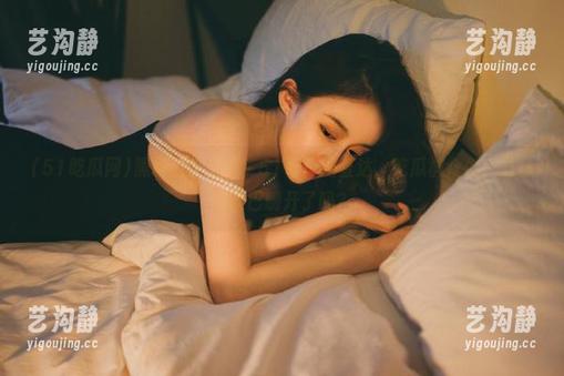 黑料最新之旅，51吃瓜网直达，吃瓜群众们，准备好嘴巴咧开了吗？