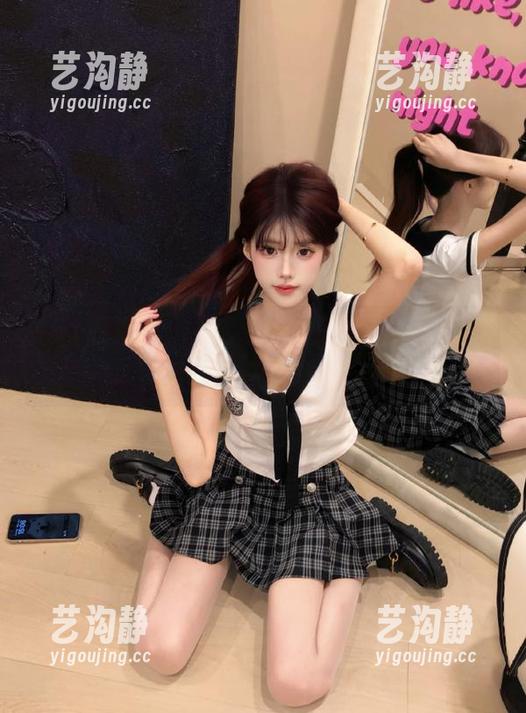 51吃瓜网：老虎菜的魅力，竟然让人在沙发上起舞
