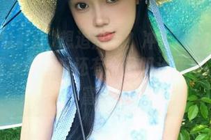 想追热点？冲呀！51吃瓜群众首页，今日瓜还有个三明治夹层，太丰富了！