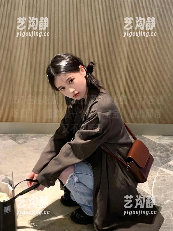 每次打开ios上的“51在线吃瓜”，我就像一个好奇宝宝，满心期待又不知所谓。