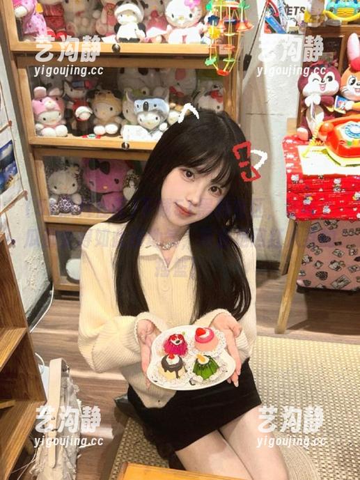 下载51黑料社区，让每个瓜都变得如此接地气，简直是网红八卦的摇篮！