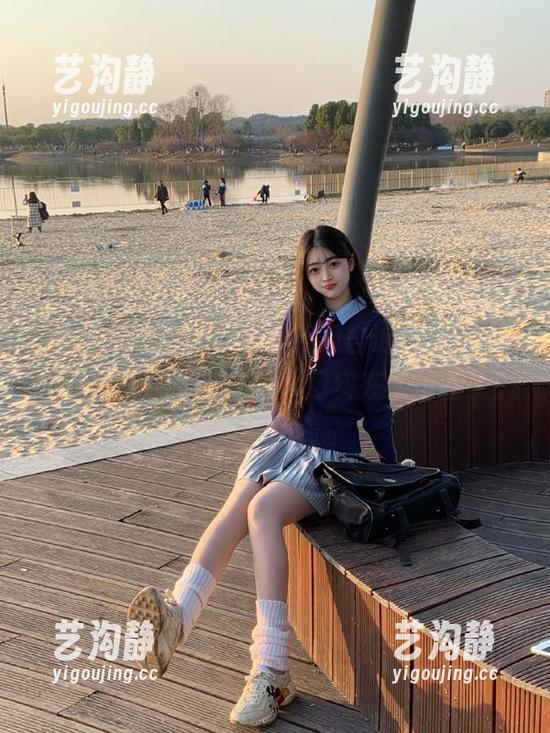 别怪我没告诉你，51黑瓜吃料网2025的ios入口实在太厉害了！
