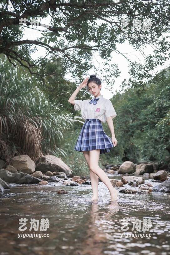在hx520.fun里，吃瓜不迷路，意外也能转个身！