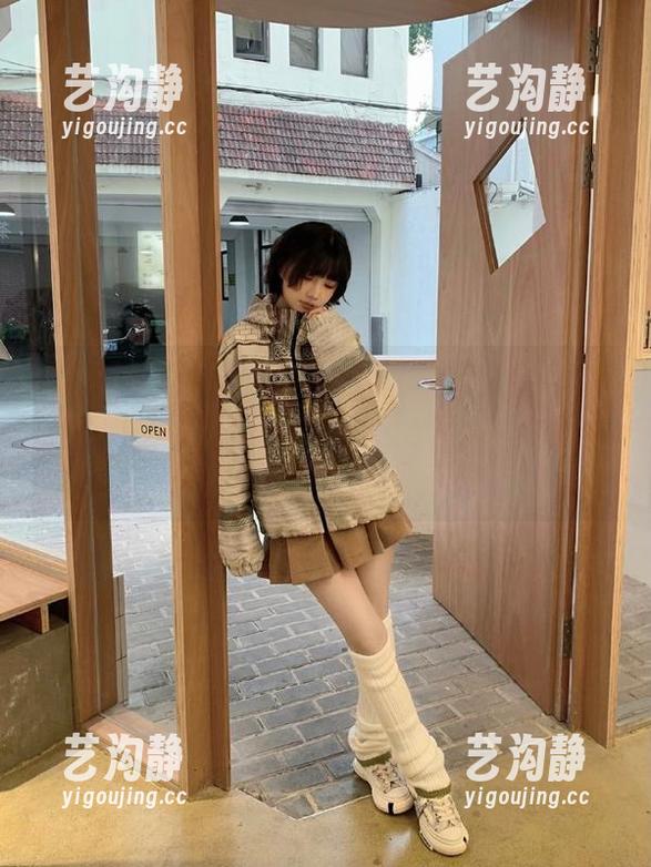 “58吃瓜网”官网的瓜果实在太多，简直让人目不暇接，有没有被关在官网里吃瓜的冲动？