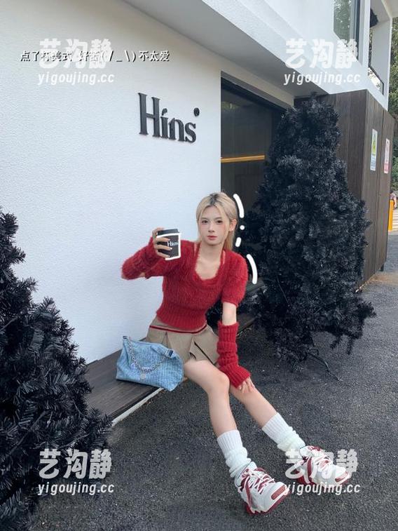 91吃瓜中心 “91吃瓜中心”发布一款新的吃瓜APP,让你边吃瓜边玩社交,真服了!
