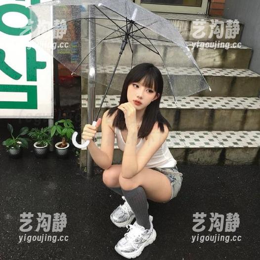 在cgw官网上，随便一刷都是‘瓜’！根本停不下来。