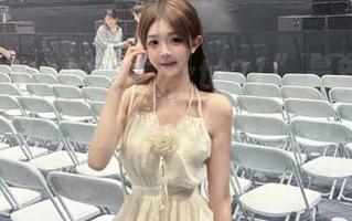 哇，这波“zztt21”最新动向真想看，忍不住移开视线！