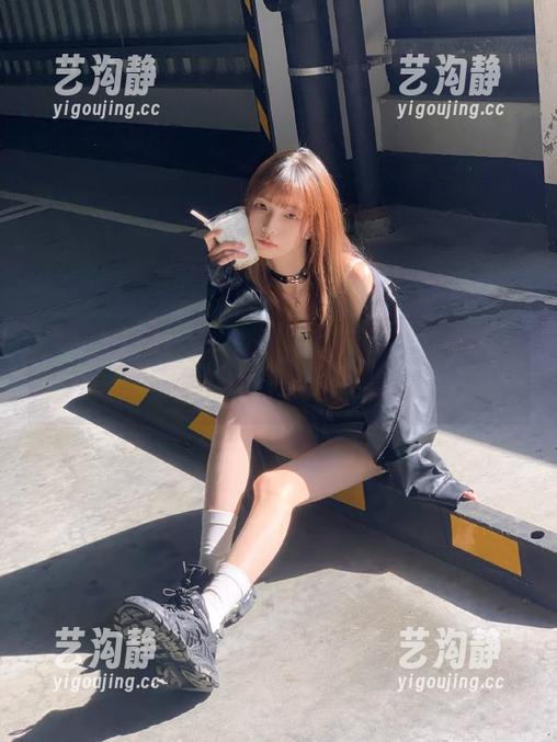 今日吃瓜 今日吃瓜,首页热搜榜洗澡一波又一波!你准备好木耳了吗?