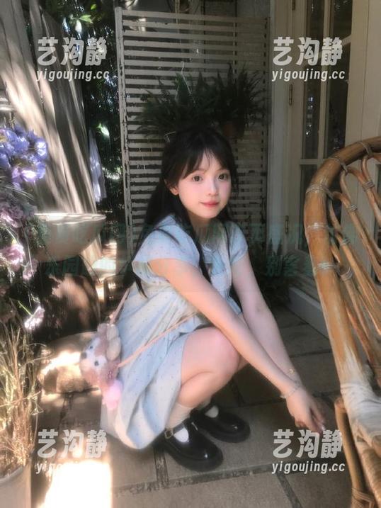 免费吃瓜网首页盛况，仿佛乐园般的争相分享，来吧，别害羞！