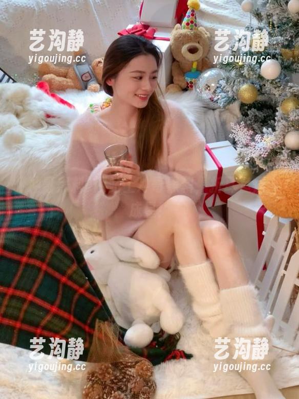 网站上冲哥黑料，折耳鱼居然成星！
