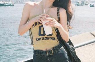在吃瓜网苹果版，黑料视频开启新一轮吞瓜狂潮！