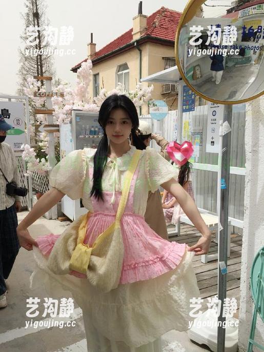 吃瓜网本周发布，黑色话题让人思考了几秒钟……