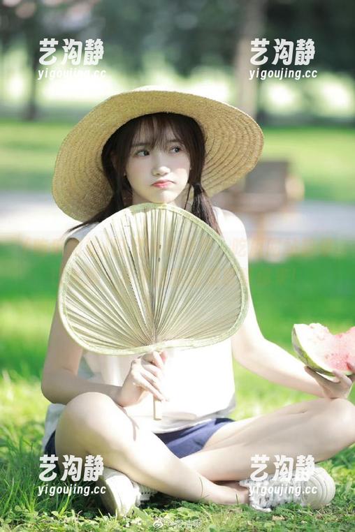 瓜皮尚未剥开，吃瓜网站却早已火爆，永不迷路的瓜群等你来！