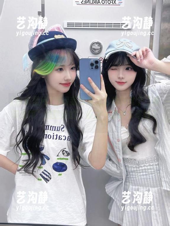 吃瓜黑网 别问我我是怎么拉到这个“吃瓜黑网”的链接的,反正一切都太奇妙了。