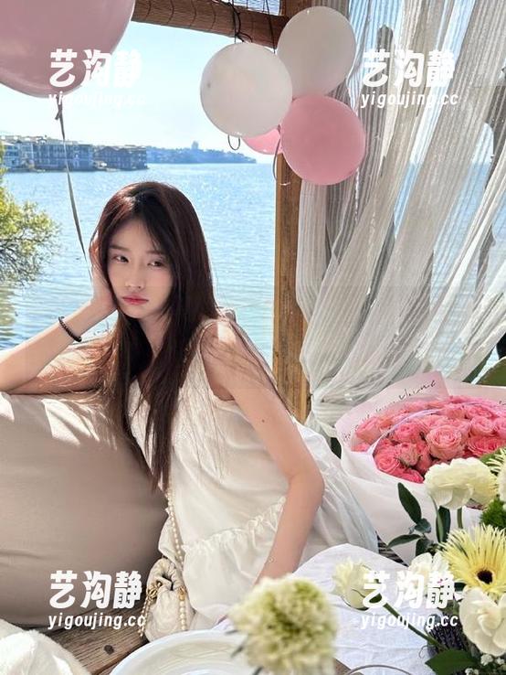 “黑料91”app，隐秘的西窗下，光怪陆离的八卦任你翻。