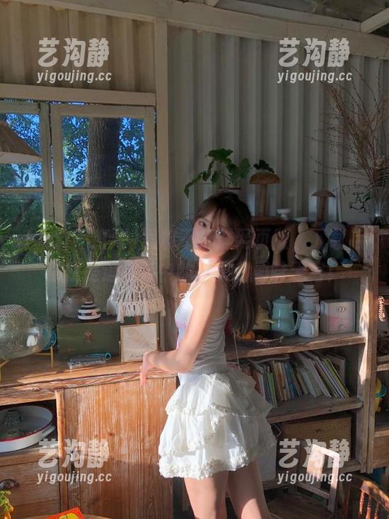 黑料不打烊网页版，下载后你就是追星族中的一员，趣味无穷！