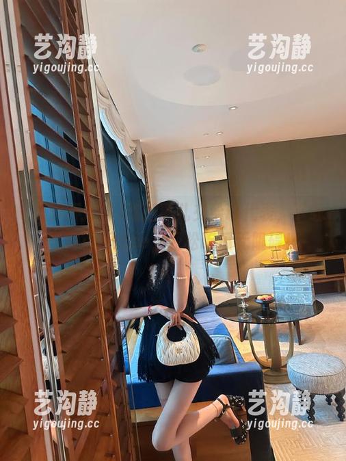 黑料不打烊 跑腿事儿交给课代表,下载黑料不打烊so,轻松吃瓜无阻碍!