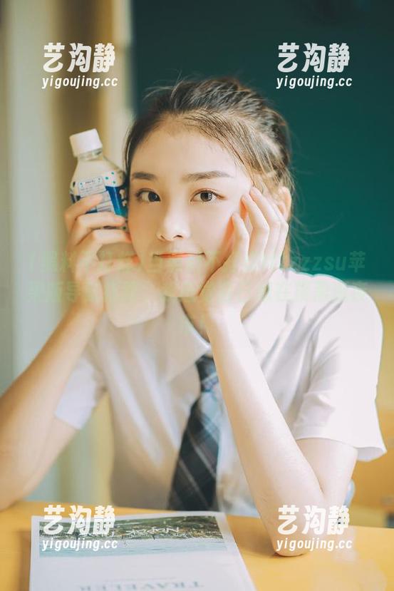 当黑料不打烊tttzzzsu苹果版导航指路，我感觉自己像在摸黑逛夜市！