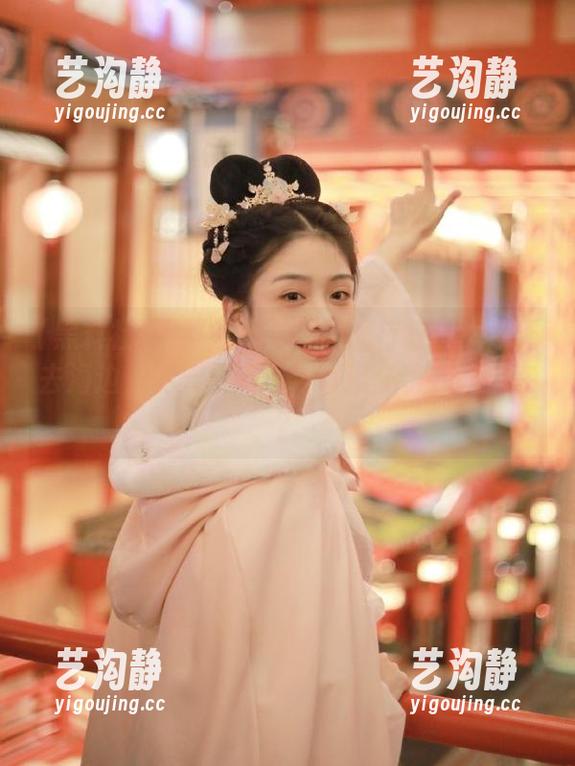 黑料社苹果版的旅行日志：今天去海边，明天去高山，难道忘了我的存在？
