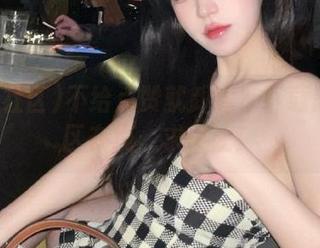不给点赞就卸载？下载黑料社区在线，求关注！