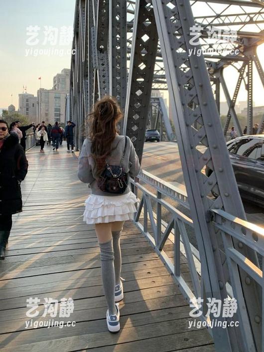 无需等待，在线解锁黑料网“表情包”下载？
